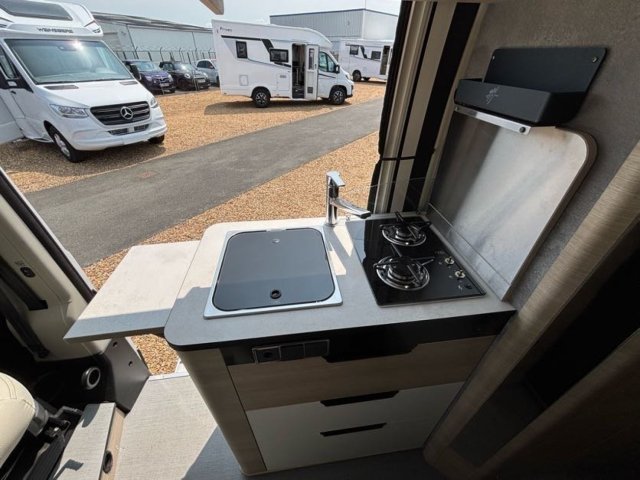 Rapido Van V55 - Photo 7