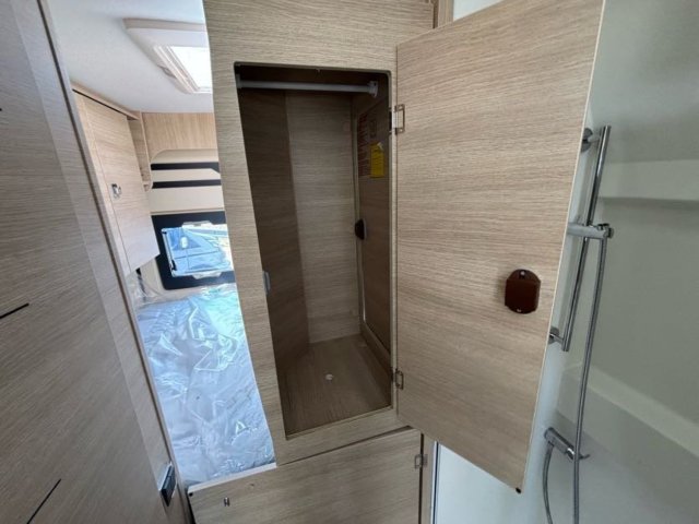 Rapido Van V55 - Photo 12