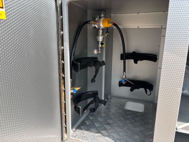 Rapido Van V55 - Photo 18