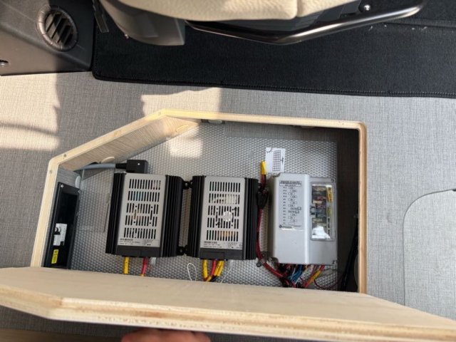 Rapido Van V55 - Photo 19