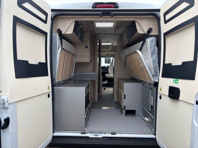 Rapido Van V68 68 - Photo 3