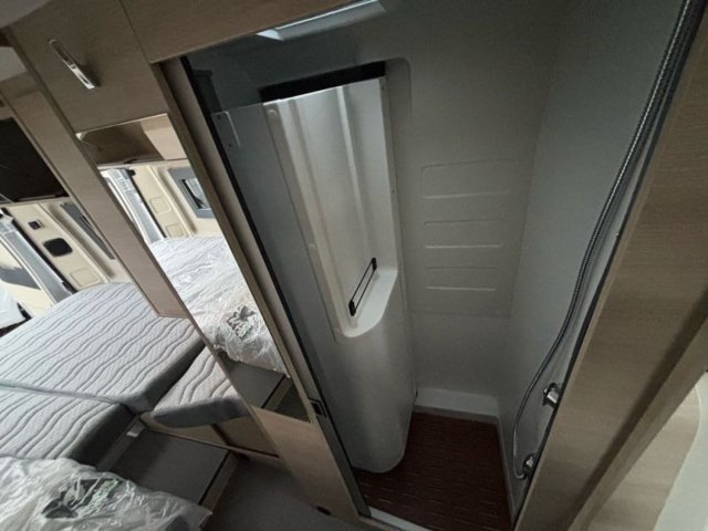 Rapido Van V68 68 - Photo 12