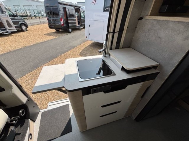 Rapido Van V68 - Photo 10