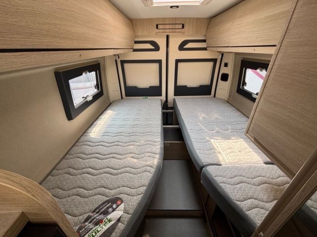 Rapido Van V68 - Photo 15