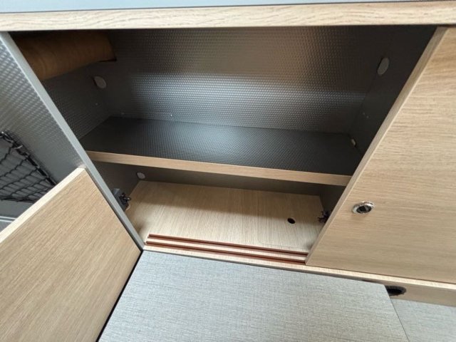 Rapido Van V68 - Photo 18