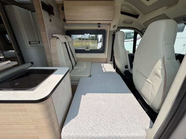 Rapido Van V68 - Photo 21