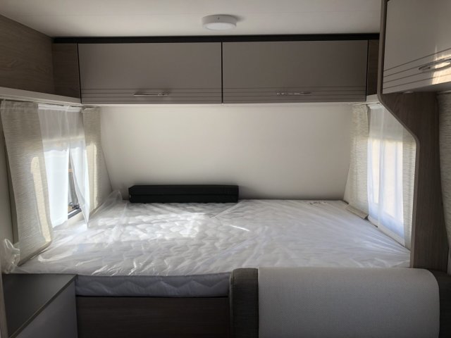 Burstner Premio Life 425 TS - Photo 3