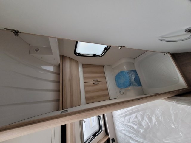 Hobby De Luxe 400 SFE - Photo 5