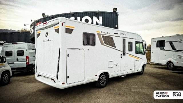 Bavaria Initial I720FC Nomade I 720 FC - Photo 3