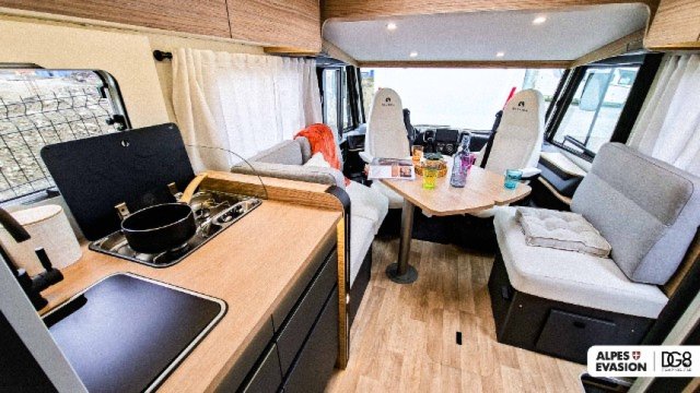 Bavaria Initial I720FC Nomade I 720 FC - Photo 6