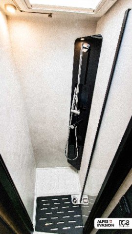 Bavaria Initial I720FC Nomade I 720 FC - Photo 10