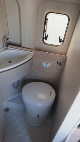 Burstner Lineo C 550 - Photo 7