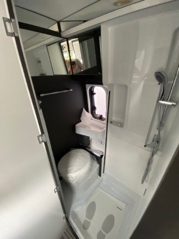 Mc Louis Menfys Van 3 S-Line - Photo 3