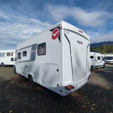 Pilote P 740 FC Evidence - Photo 2