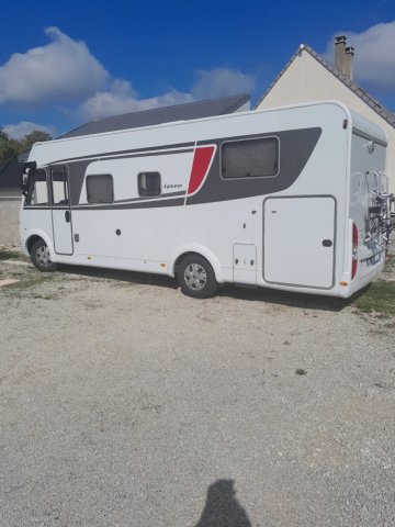 Burstner Ixeo I 736 - Photo 2