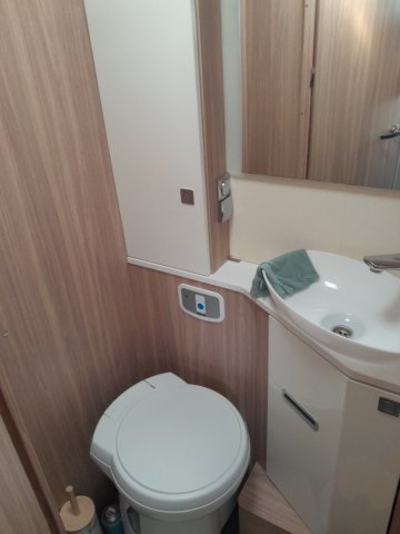 Burstner Ixeo I 736 - Photo 4