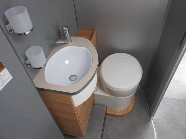 Dethleffs Just T 6752 DBL 140 - Photo 6