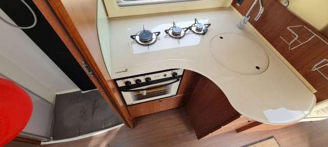 Eura Mobil Integra I 850 QB Luxe - Photo 4