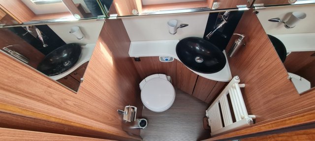 Eura Mobil Integra I 850 QB Luxe - Photo 6