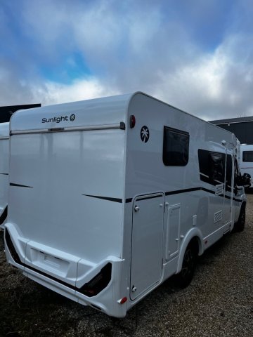 Sunlight V 66 Adventure Edition - Photo 2