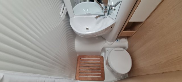 Sunlight V 67S Adventure Edition - Photo 5