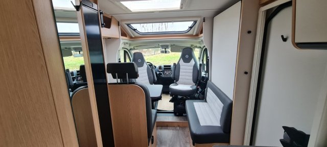 Sunlight V 67S Adventure Edition - Photo 8