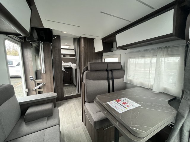 Benimar Tessoro 463 Up - Photo 5