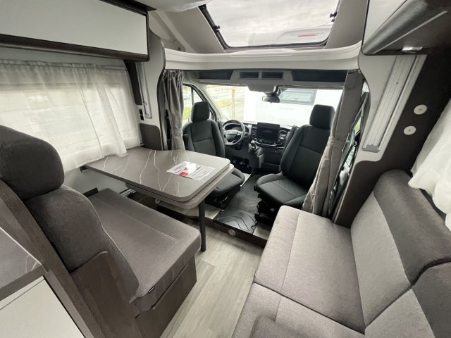 Benimar Tessoro 463 Up - Photo 6