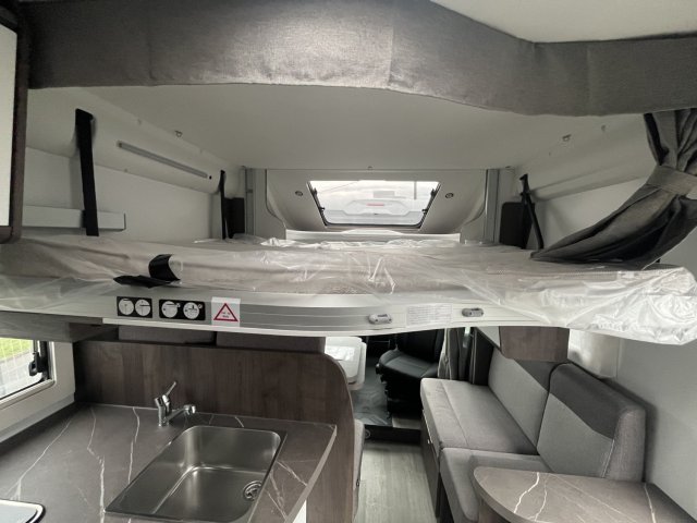 Benimar Tessoro 463 Up - Photo 9
