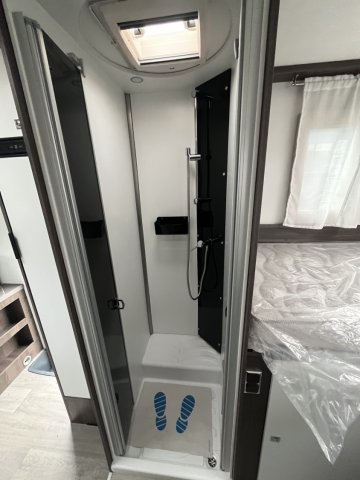 Benimar Tessoro 463 Up - Photo 11