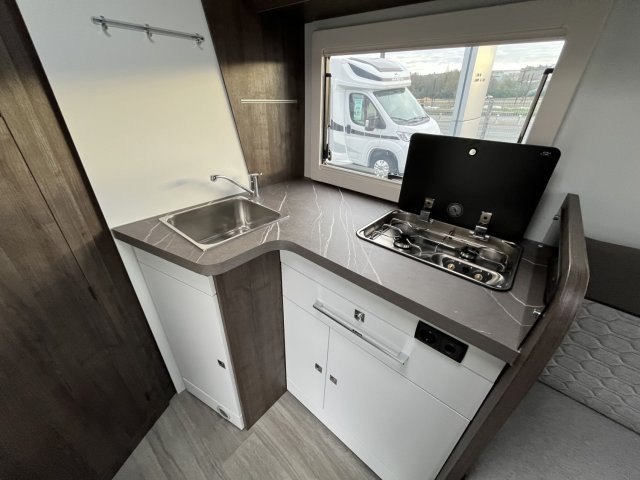 Benimar Tessoro 488 SELECT - Photo 7