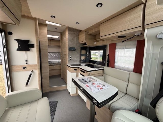 Rapido 686 F - Photo 8