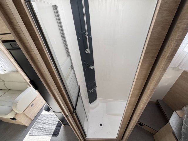 Rapido 8086 DF - Photo 13