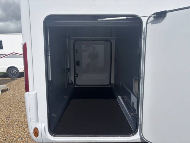 Rapido 8086 DF - Photo 23