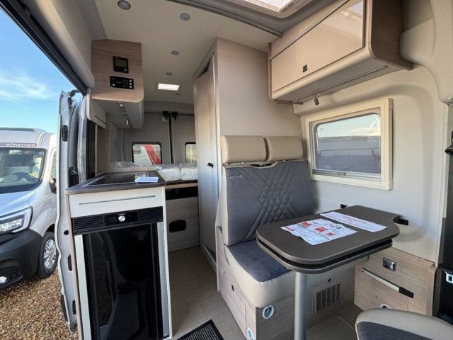 Burstner Lineo C 550 « REMISE EXCEPTIONNELLE » - Photo 5