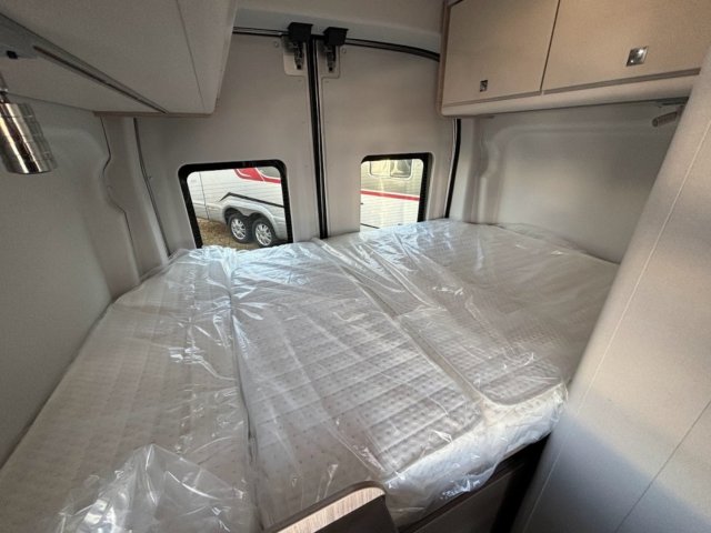 Burstner Lineo C 550 « REMISE EXCEPTIONNELLE » - Photo 10