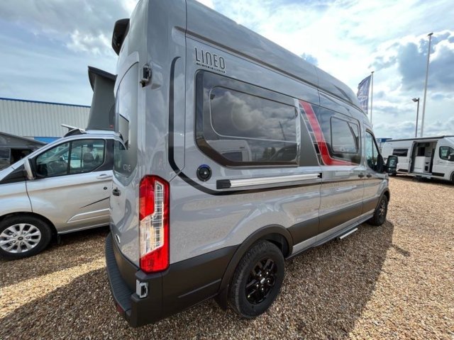 Burstner Lineo C 590 « REMISE EXCEPTIONNELLE - Photo 2