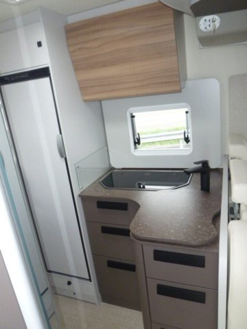 Burstner Lyseo Td 690 B66 EDITION - Photo 4