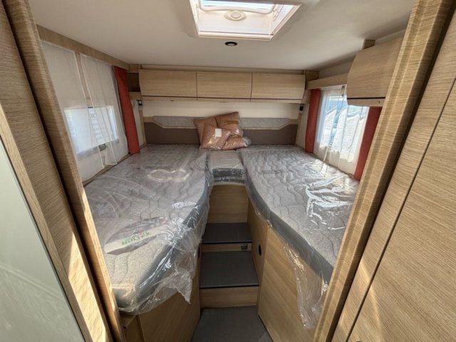 Rapido 666 F - Photo 11