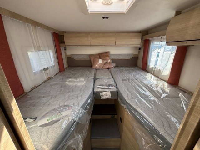 Rapido 666 F - Photo 13