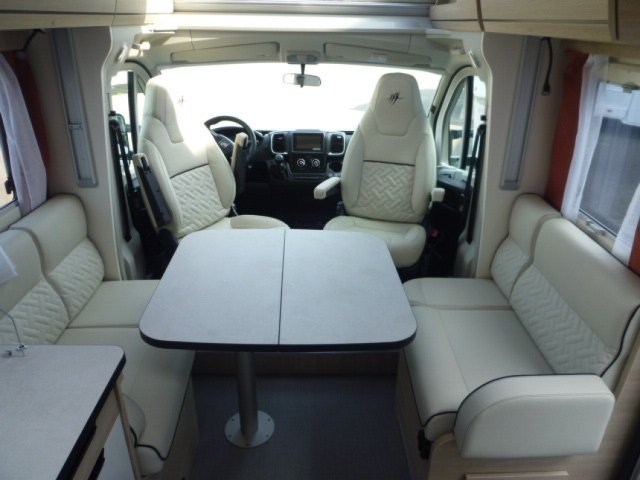 Rapido 696 F - Photo 8