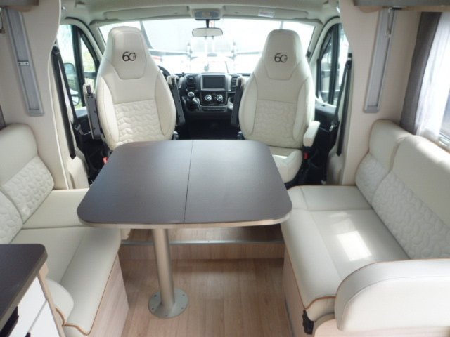 Rapido 696 F - Photo 9