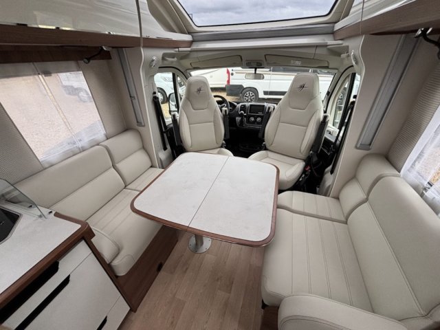 Rapido 696 F - Photo 8