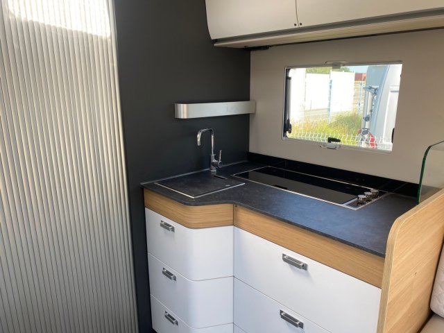 Adria Matrix Plus 600 DT 600DT - Photo 4