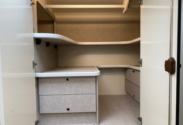 Mc Louis MC4 Slim 337 - Photo 7