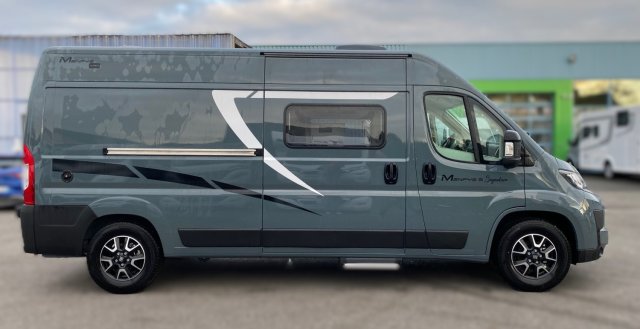 Mc Louis Menfys Van 3 SIGNATURE - Photo 2