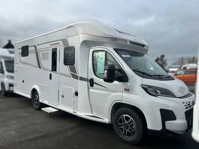 Notin Almeria CF Neuf