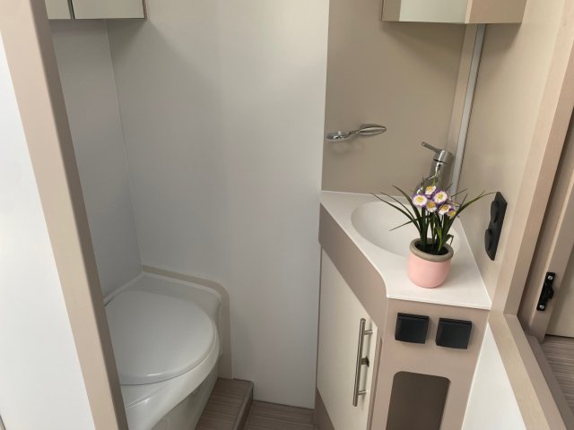 Notin Vera - Photo 9