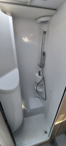 Adria Compact DL Axess 600 - Photo 10