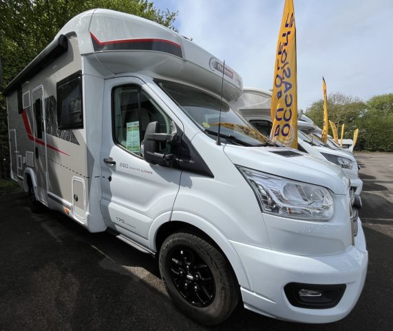 Challenger 260 Graphite Ultimate - MAXI SALON Occasion